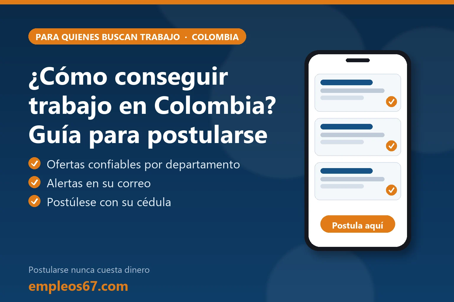 Persona en Colombia preparando su hoja de vida para conseguir trabajo